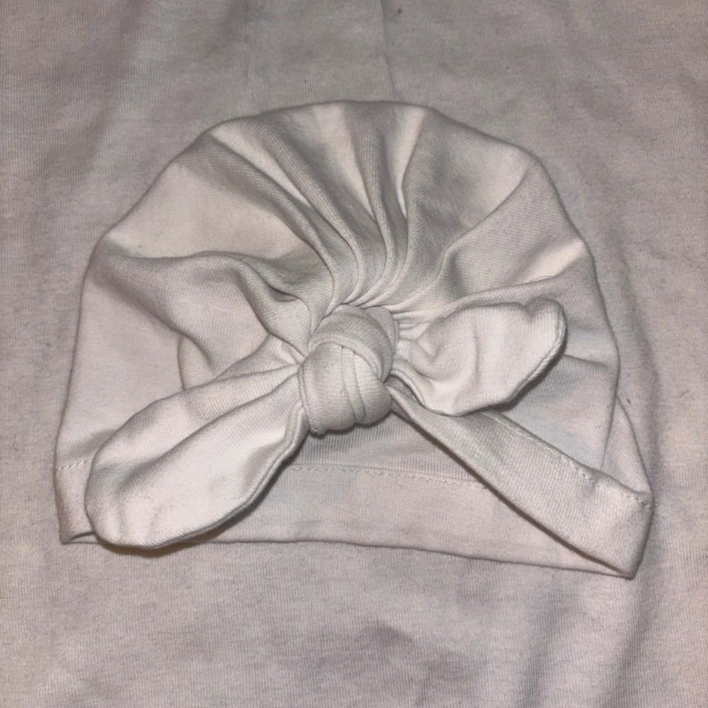 White Baby Knot Turban Hat